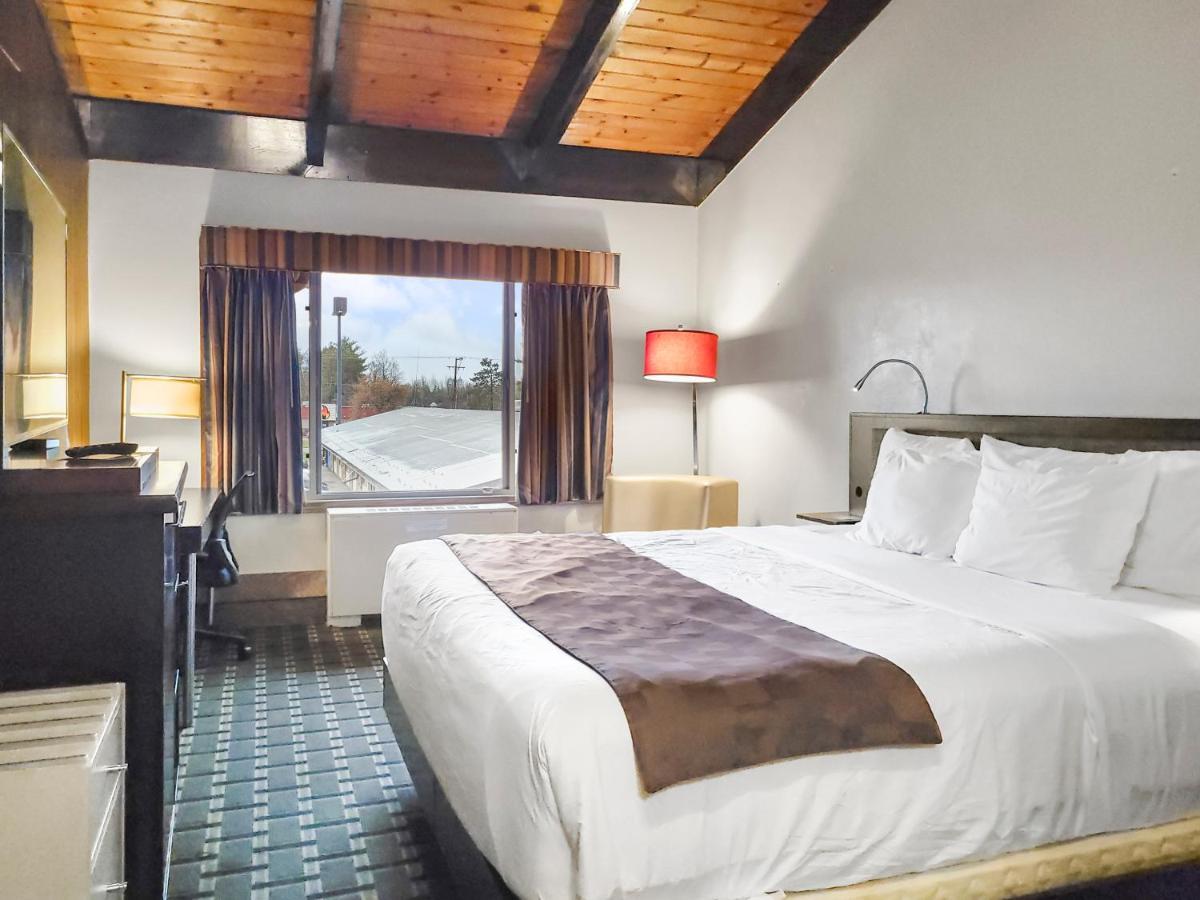 Americas Best Value Inn Хинкли Екстериор снимка