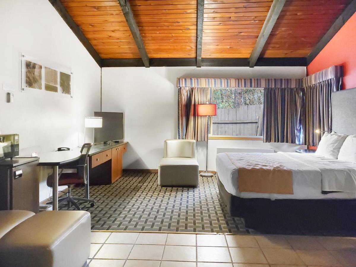 Americas Best Value Inn Хинкли Екстериор снимка