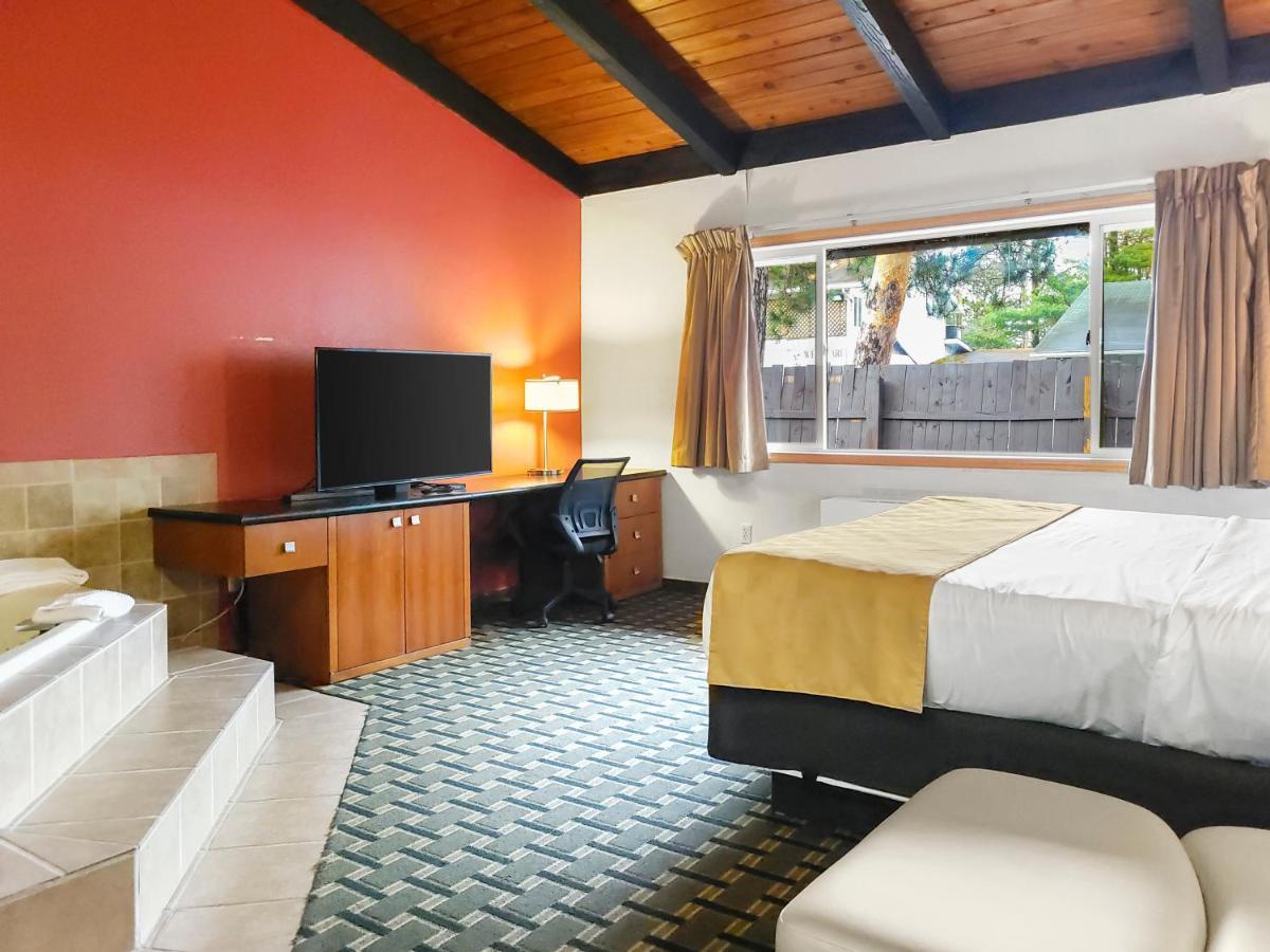 Americas Best Value Inn Хинкли Екстериор снимка